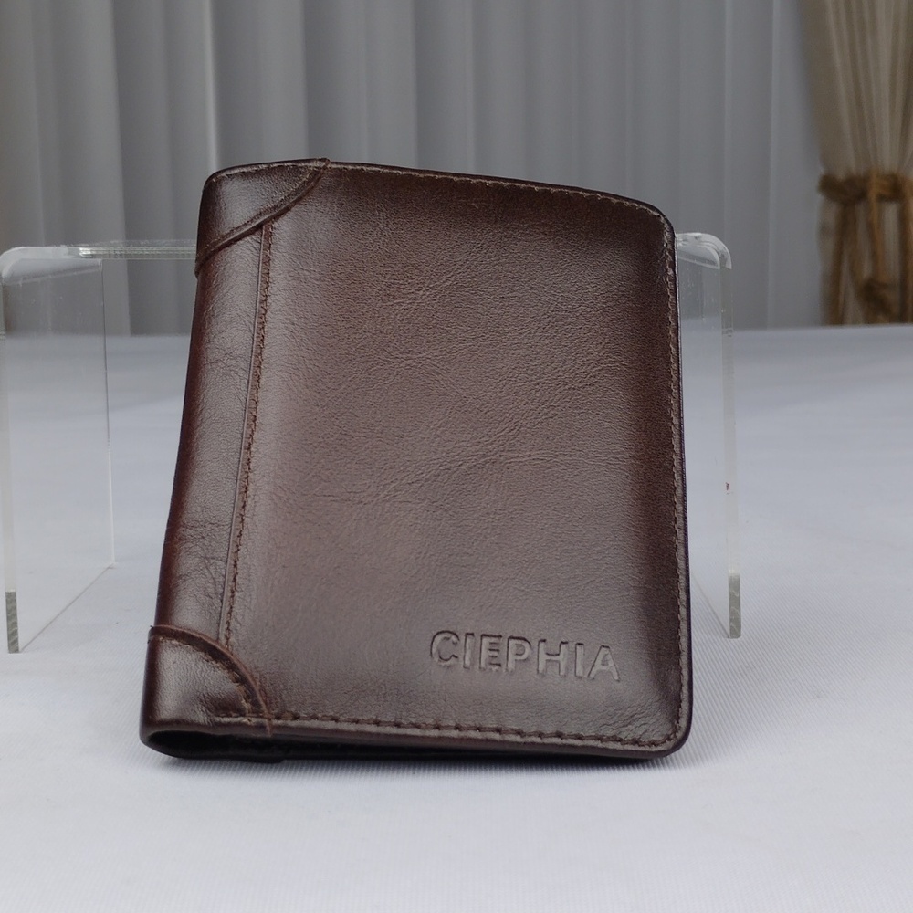 Ciephia RFID Blocking Brown Leather Men's Trifold Wallet.